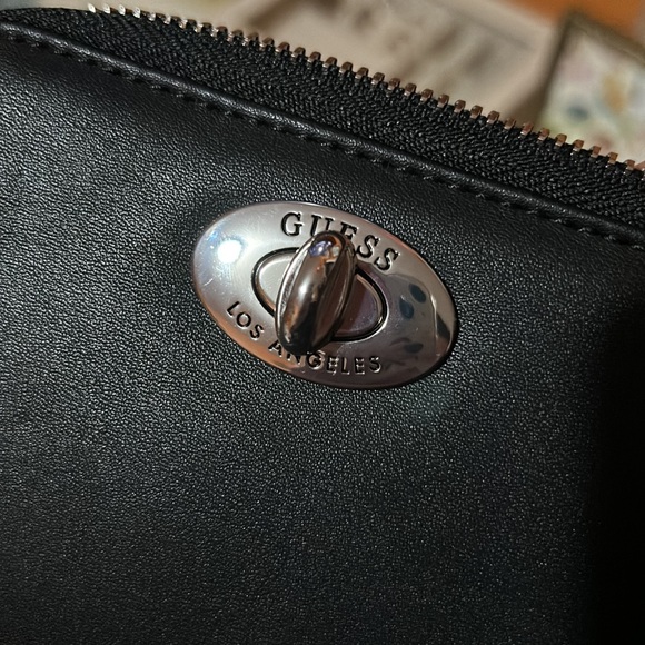 Guess Black And Silver Small Wallet - Picture 5 of 6